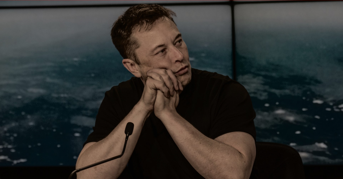 Liderança de Elon Musk no Twitter se torna exemplo do que não fazer em uma empresa