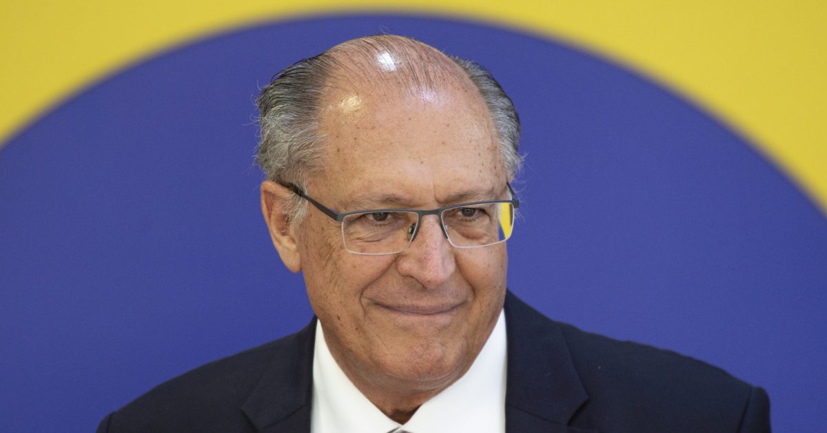 O vice-presidente e ministro do MDIC, Geraldo Alckmin, durante entrevista coletiva. Foto: Marcelo Camargo/Agência Brasil