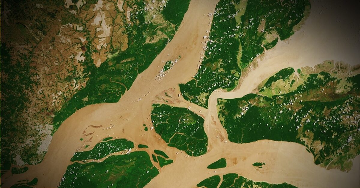 A Foz do Amazonas, vista do espaço: apesar de o vazamento ter sido de pequenas proporções, a falta de um mapeamento detalhado do fundo do mar nessa região ainda é uma grande lacuna